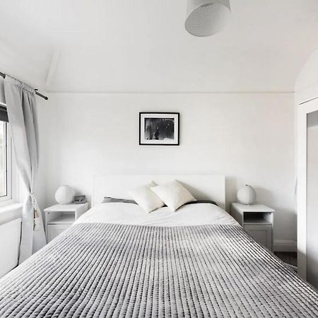 The Film Studio Appartement 5 Min To Harry Potter Watford  Eksteriør billede