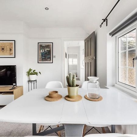 The Film Studio Appartement 5 Min To Harry Potter Watford  Eksteriør billede