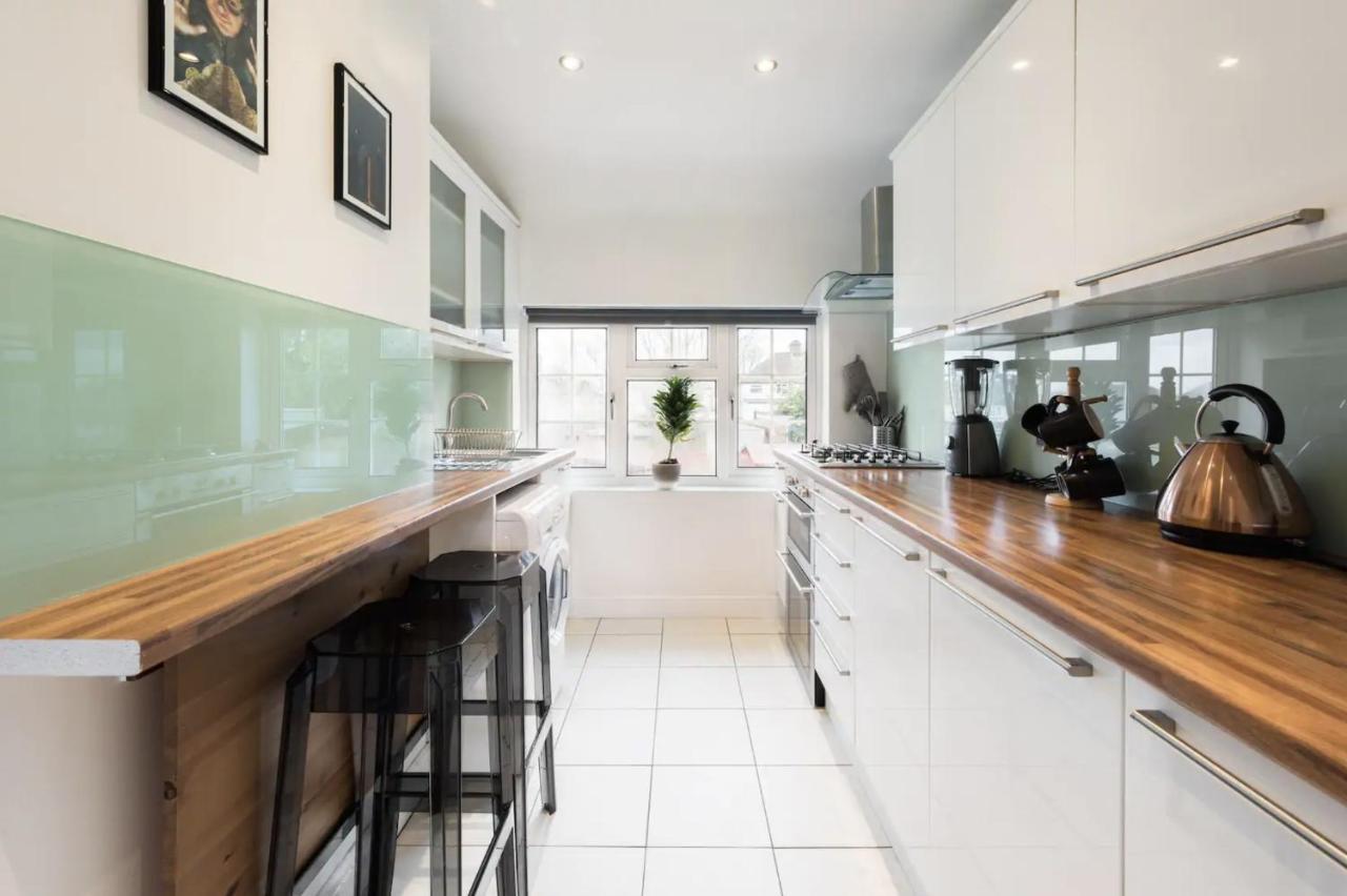 The Film Studio Appartement 5 Min To Harry Potter Watford  Eksteriør billede
